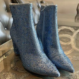 Betsey Johnson cady blue boots new